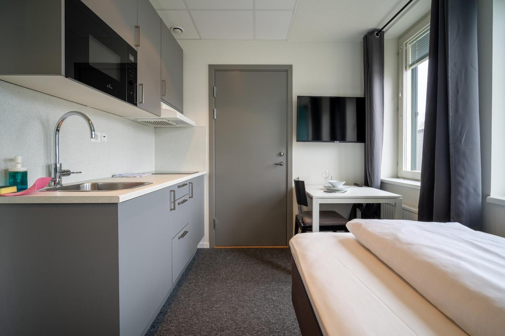 Stockholm Hotel Apartments Sollentuna Buitenkant foto