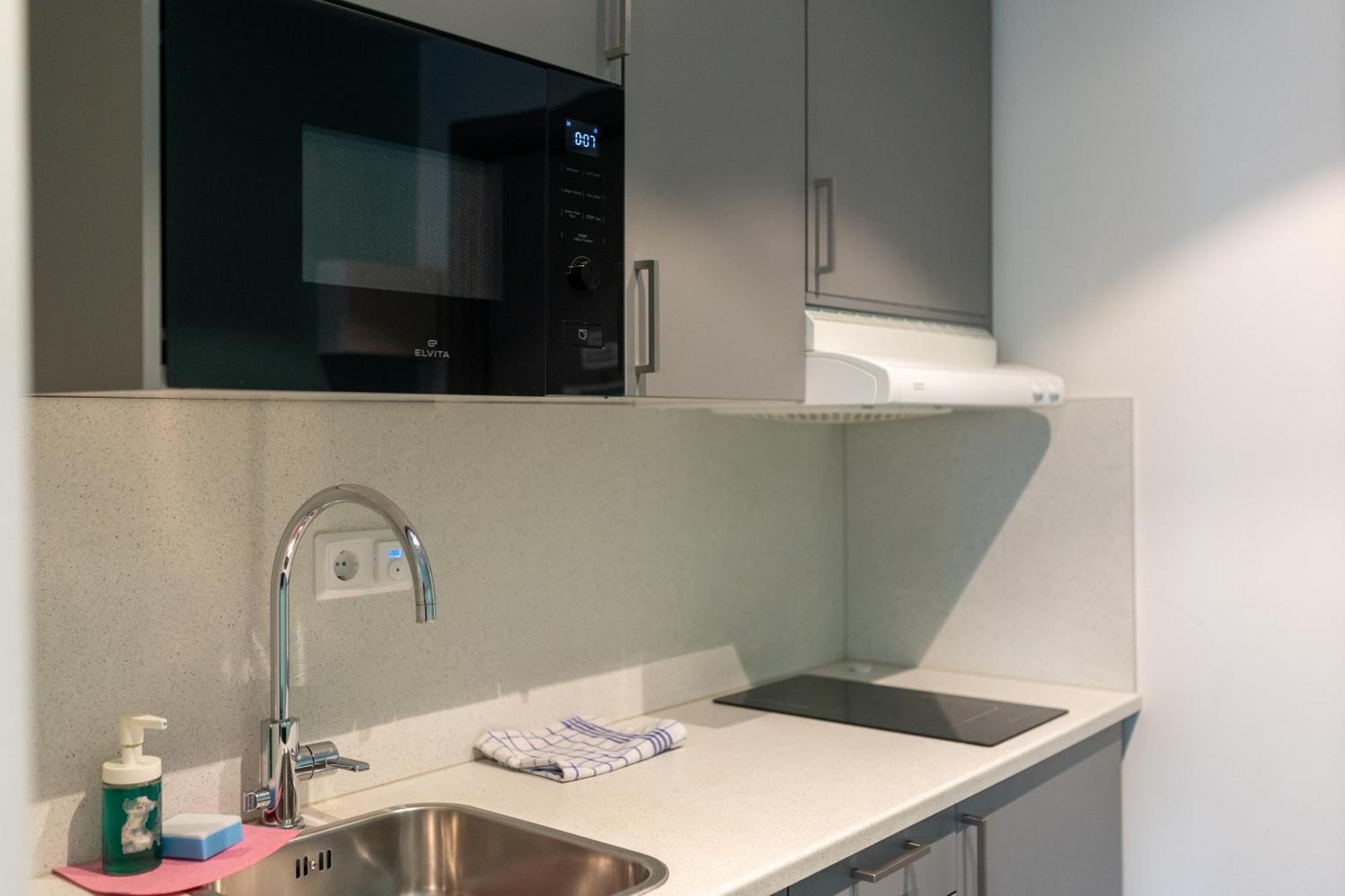 Stockholm Hotel Apartments Sollentuna Buitenkant foto